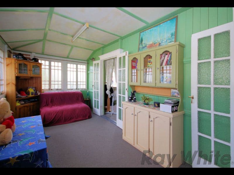 28 Clifton Street, Booval QLD 4304, Booval - Thumbnail 8