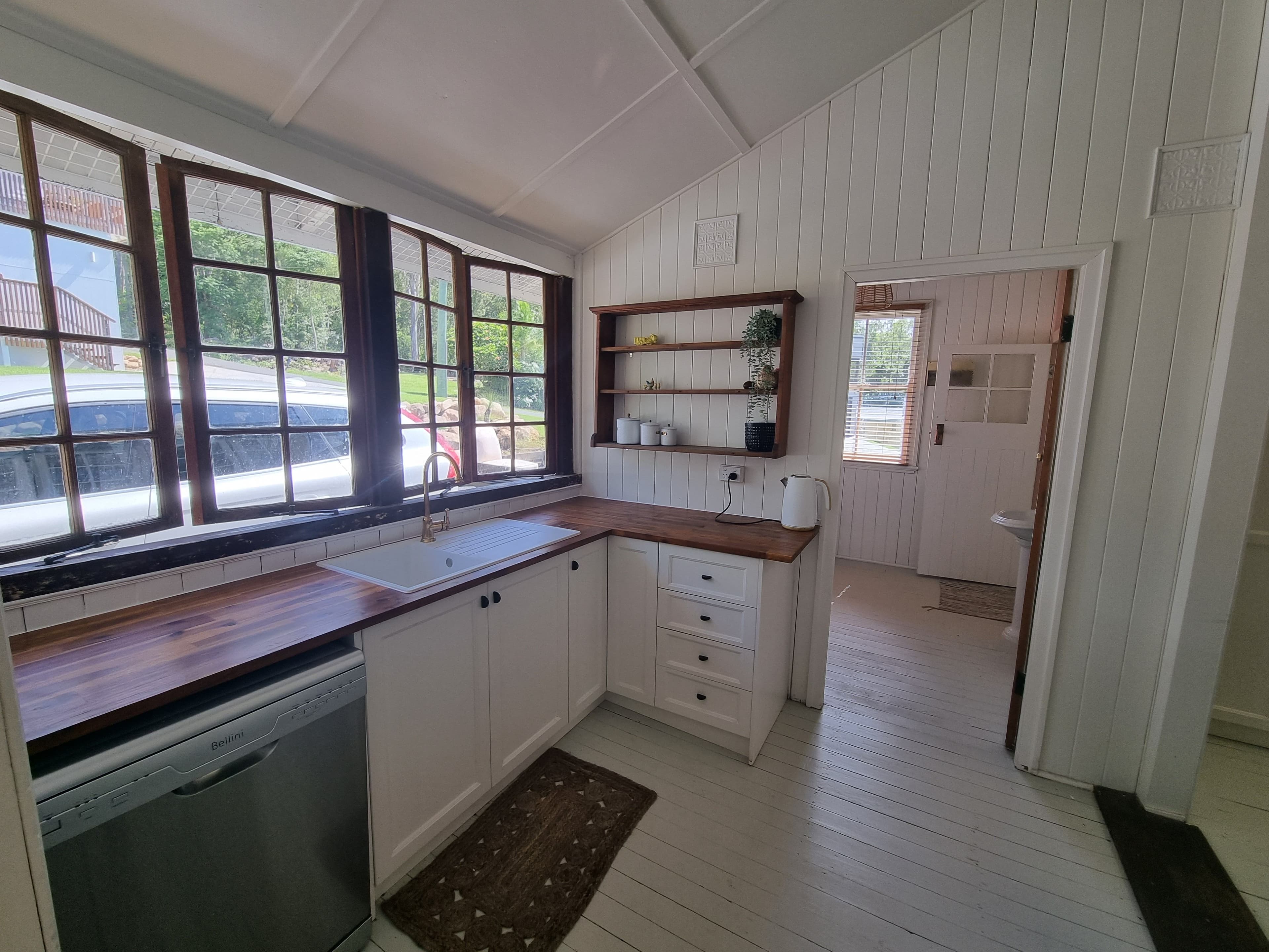 3 Fifth Avenue, Somerset Dam QLD 4312, Somerset Dam - Thumbnail 5