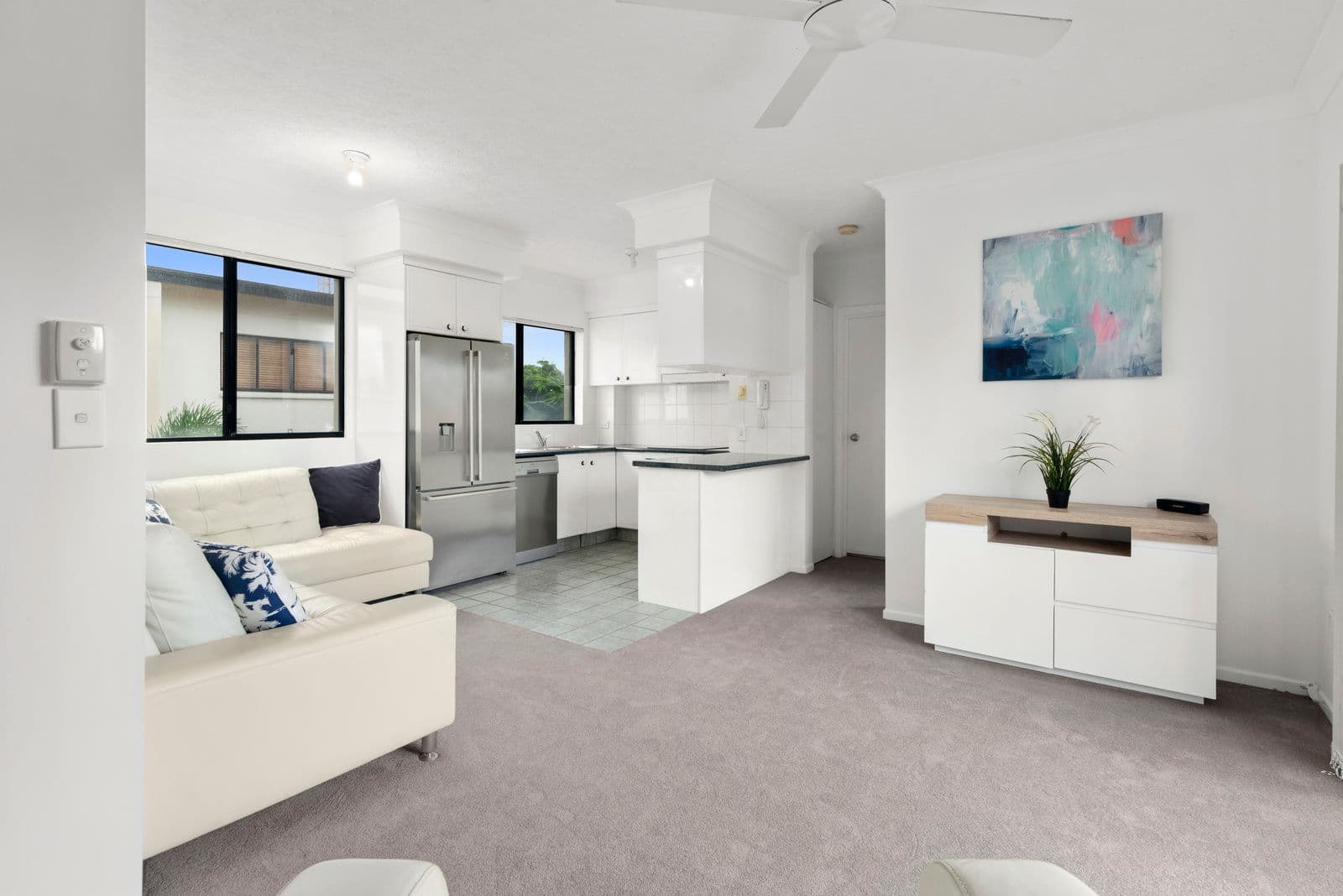 35 Britannia Avenue, Broadbeach QLD 4218, Broadbeach - Thumbnail 4