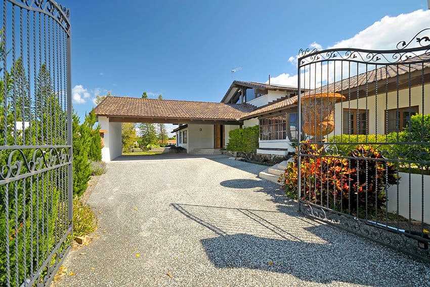 7 Waterview Crescent, Sorrento QLD 4217, Sorrento - Thumbnail 4