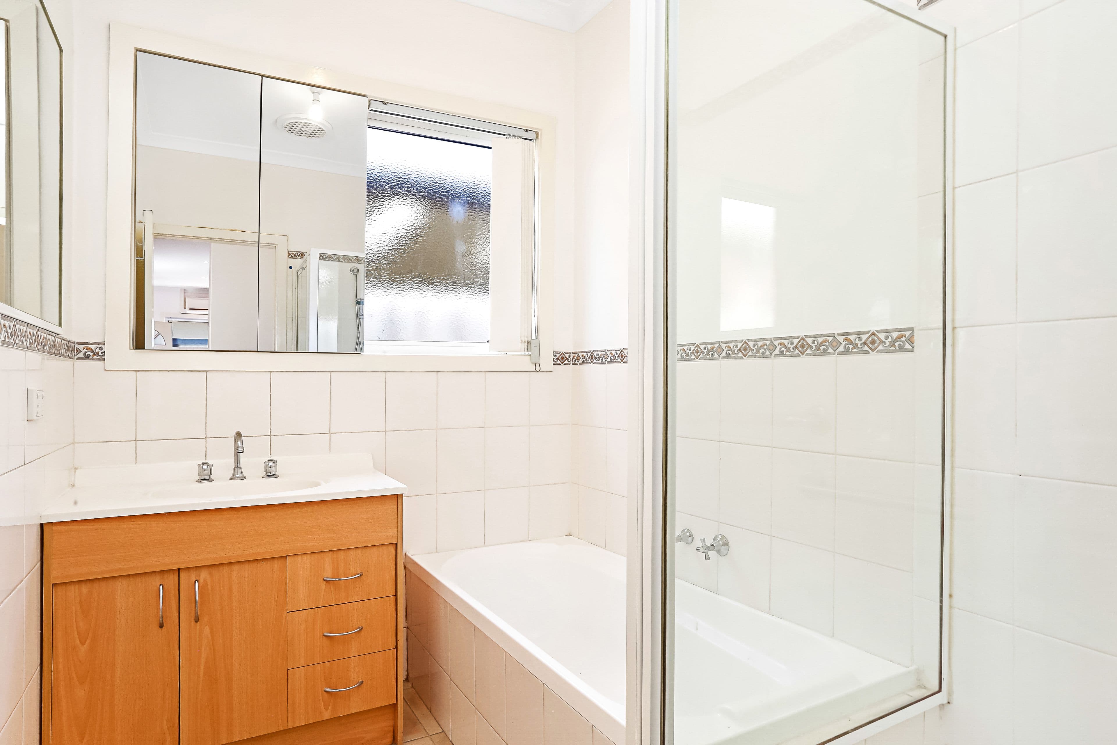 37 Maude Avenue, Glenroy VIC 3046, Glenroy - Thumbnail 7