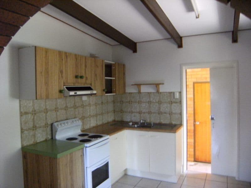 20 Bilinga Street, CURRIMUNDI QLD 4551, Currimundi - Thumbnail 2