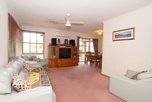 82 Grevillea Crescent, HOPPERS CROSSING VIC 3029, Hoppers Crossing - Thumbnail 7