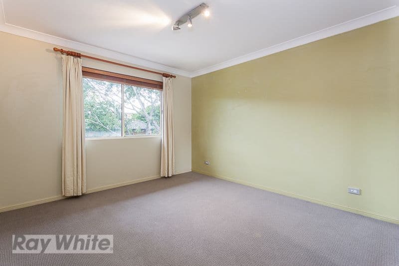 51 Knowsley Street, GREENSLOPES QLD 4120, Greenslopes - Thumbnail 4