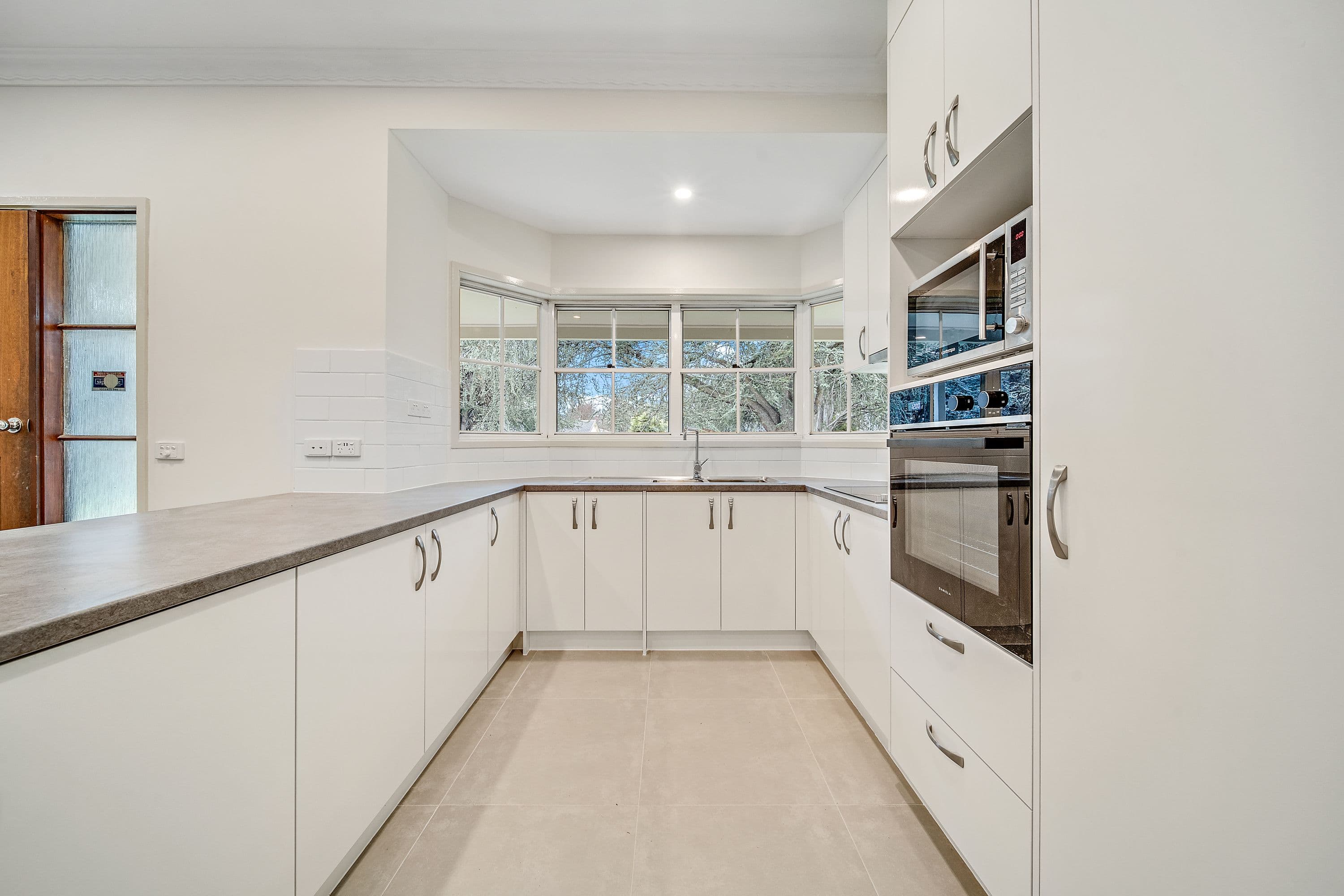2 Bungonia Street, Narrabundah ACT 2604, Narrabundah - Image 1
