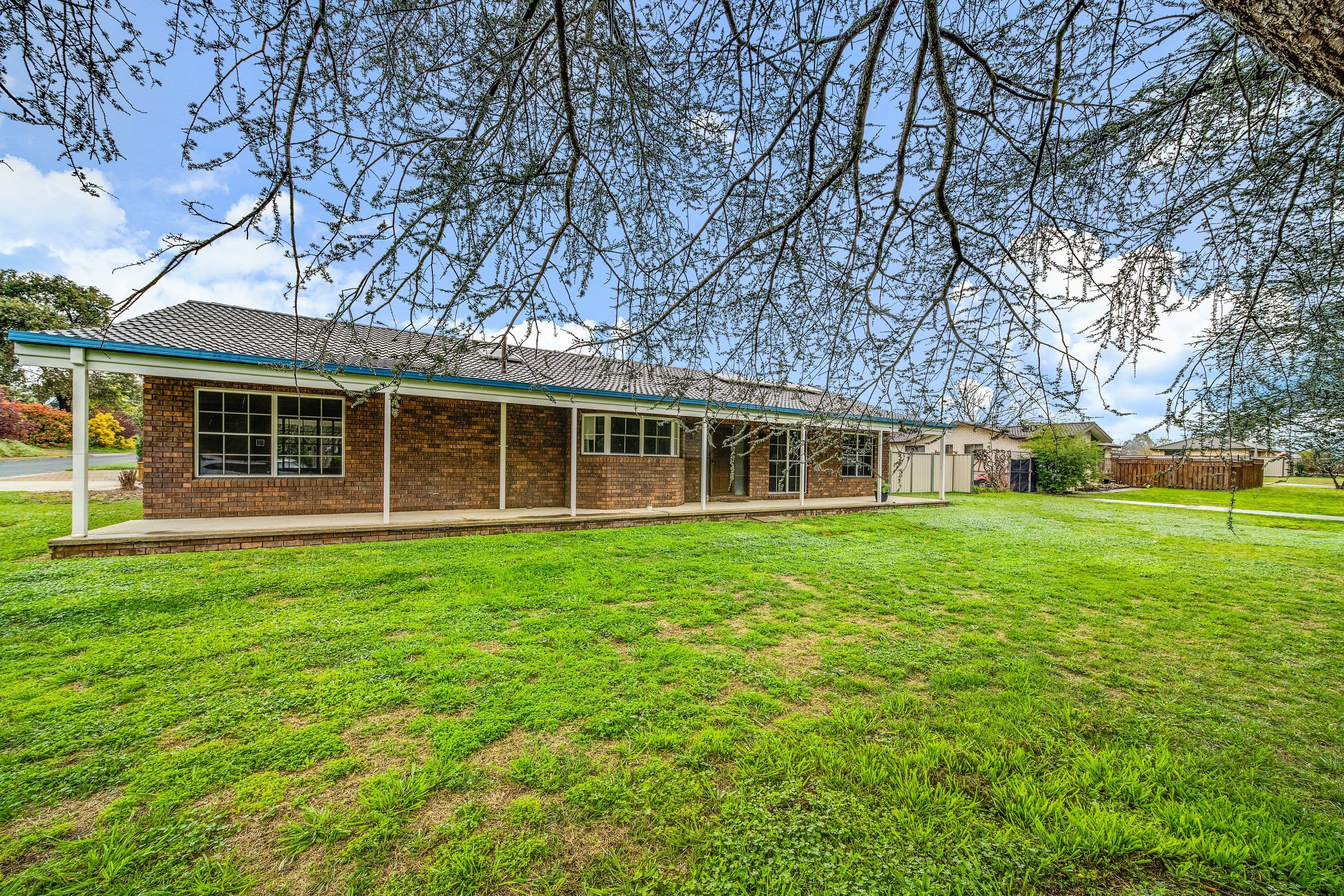 2 Bungonia Street, Narrabundah ACT 2604, Narrabundah - Thumbnail 2