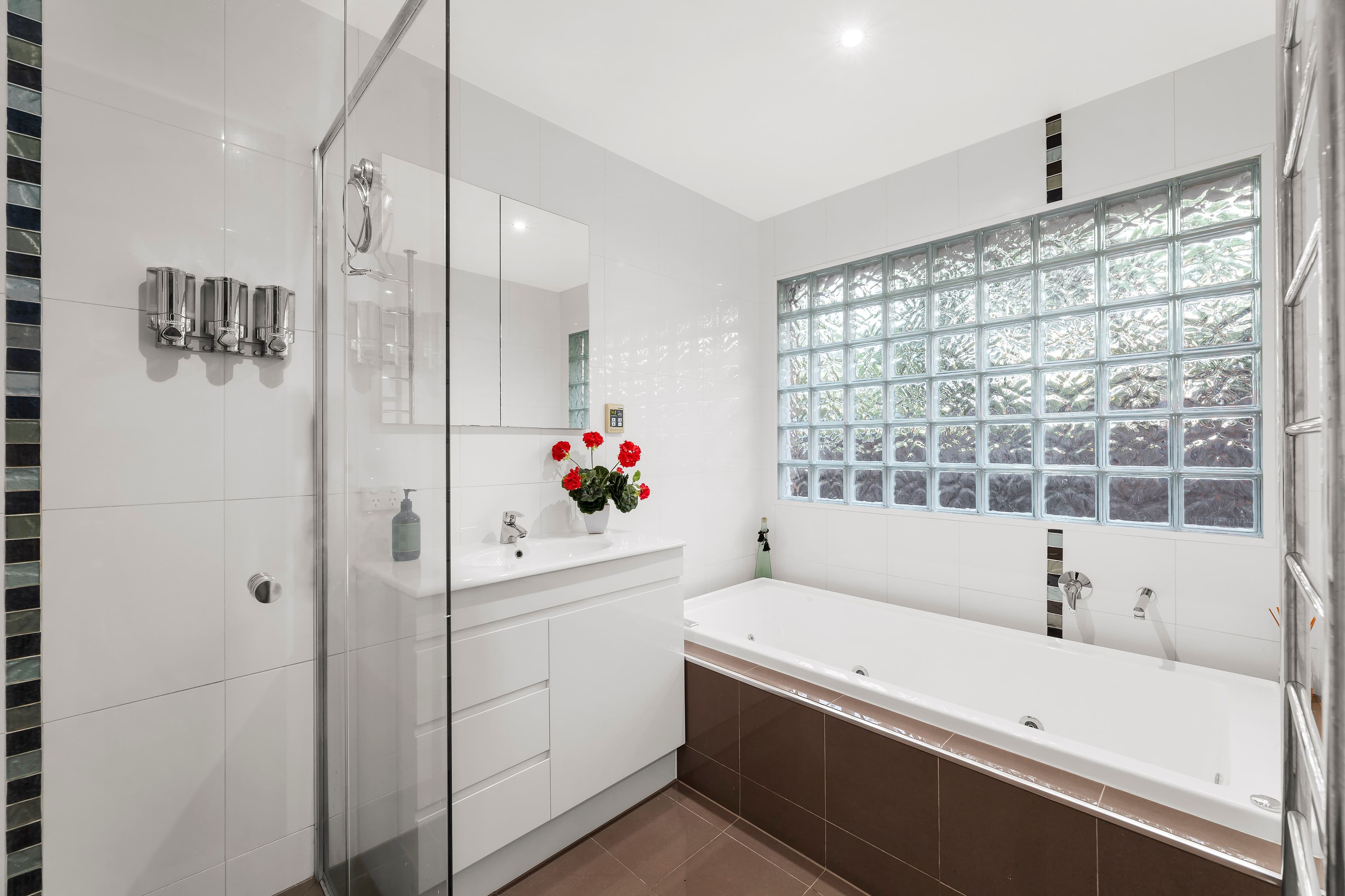 16 Coachmans Square, Wantirna VIC 3152, Wantirna - Thumbnail 8