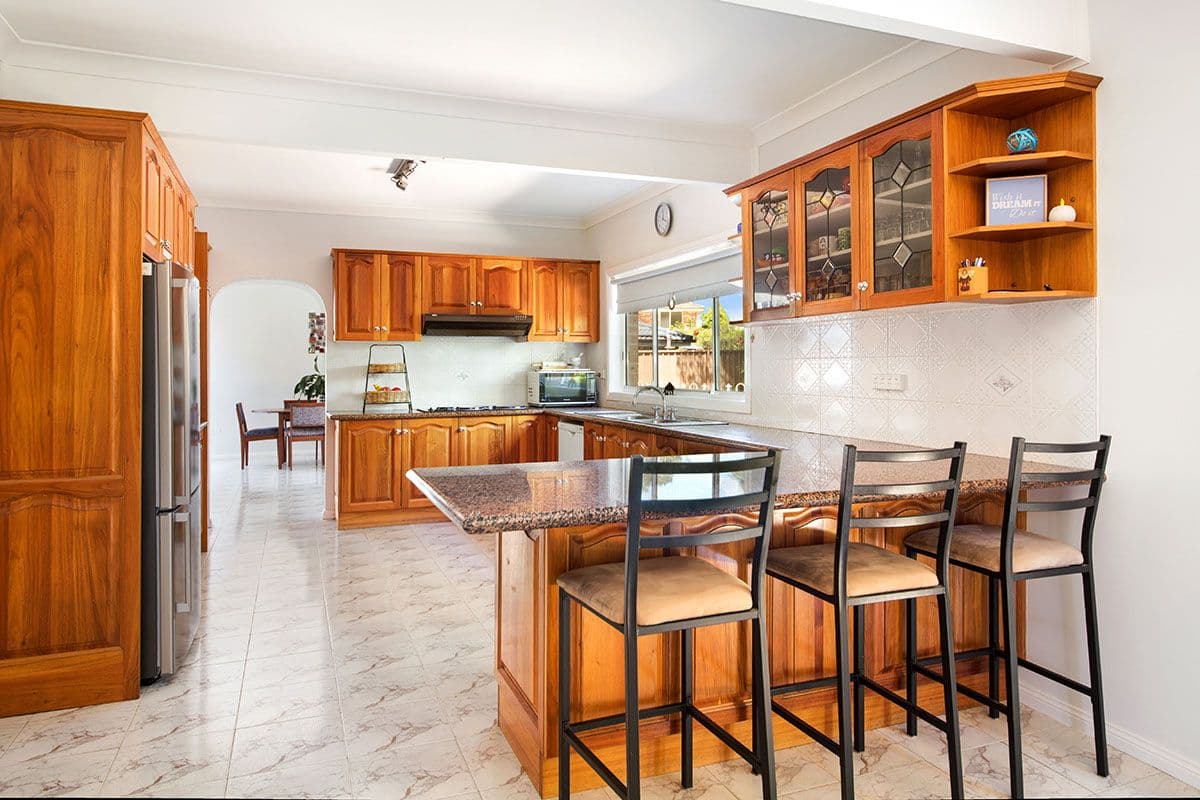 13 Lawson Place, Barden Ridge - Thumbnail 5