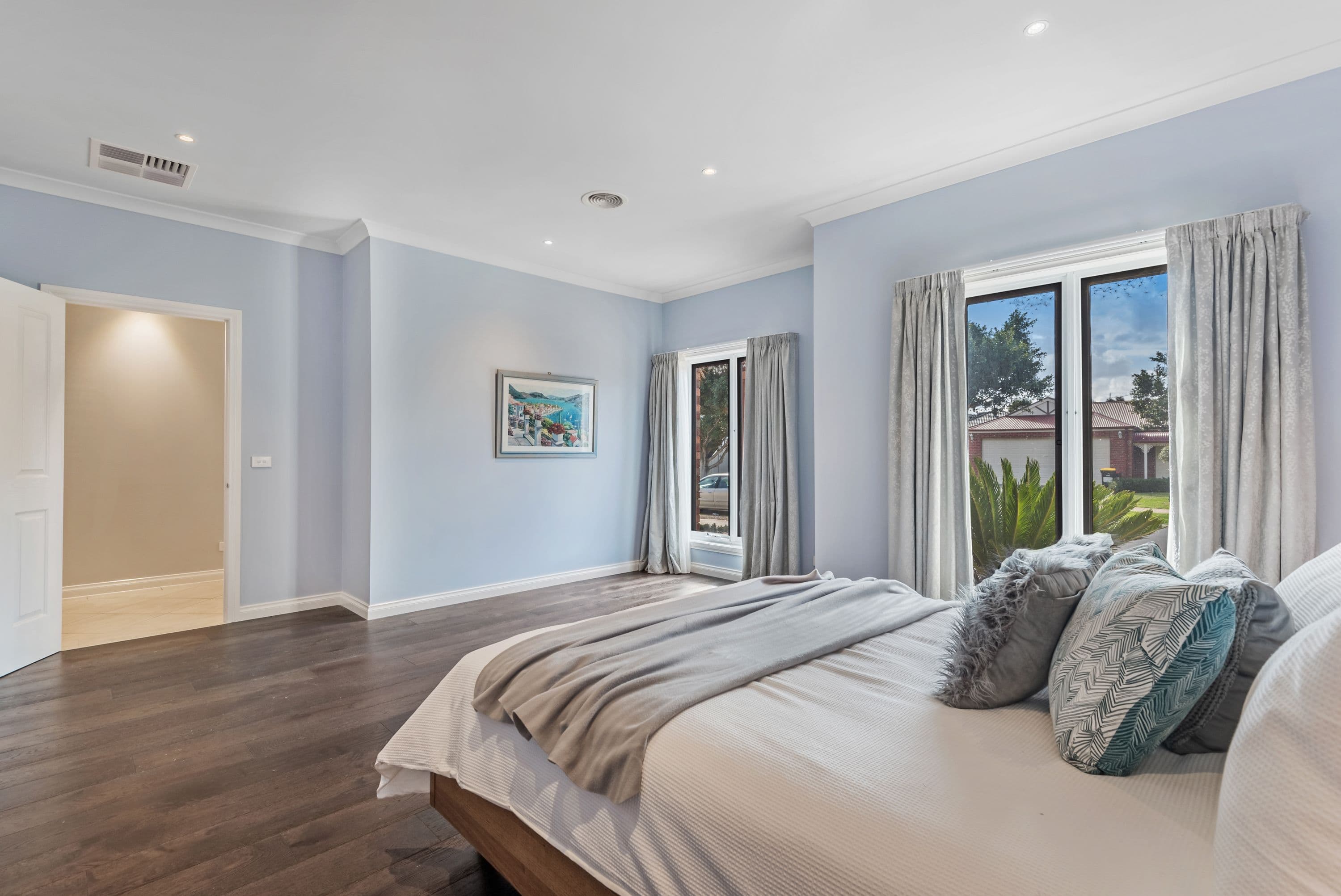 35 Bushy Park Avenue, Caroline Springs VIC 3023, Caroline Springs - Thumbnail 3