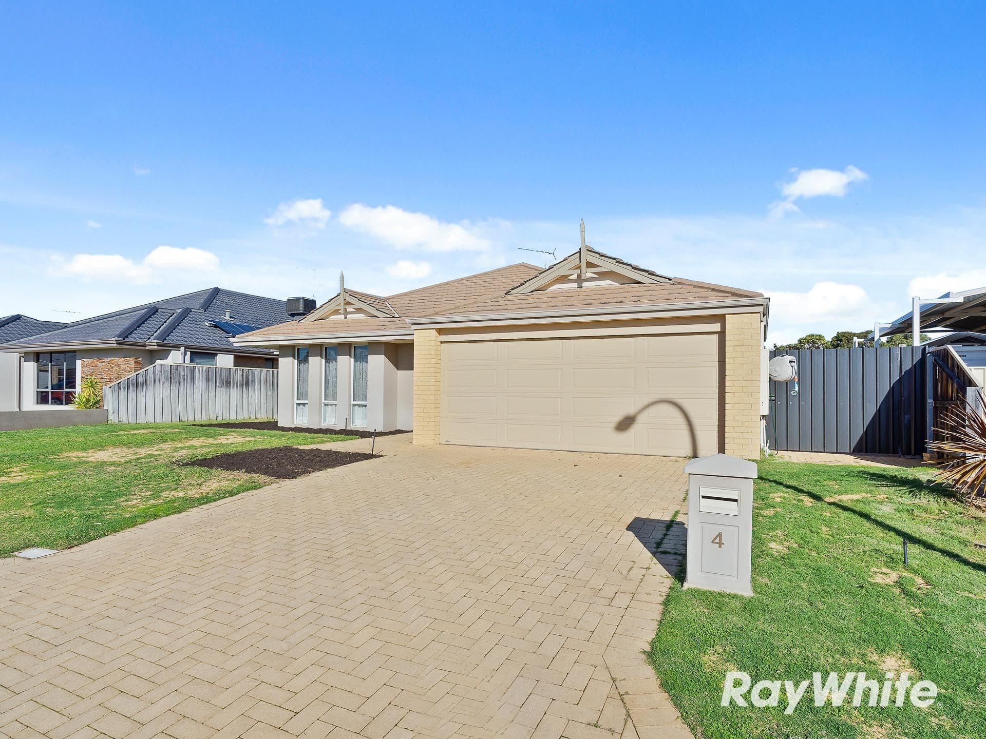 4 Senecio Way, Halls Head WA 6210, Halls Head - Thumbnail 4