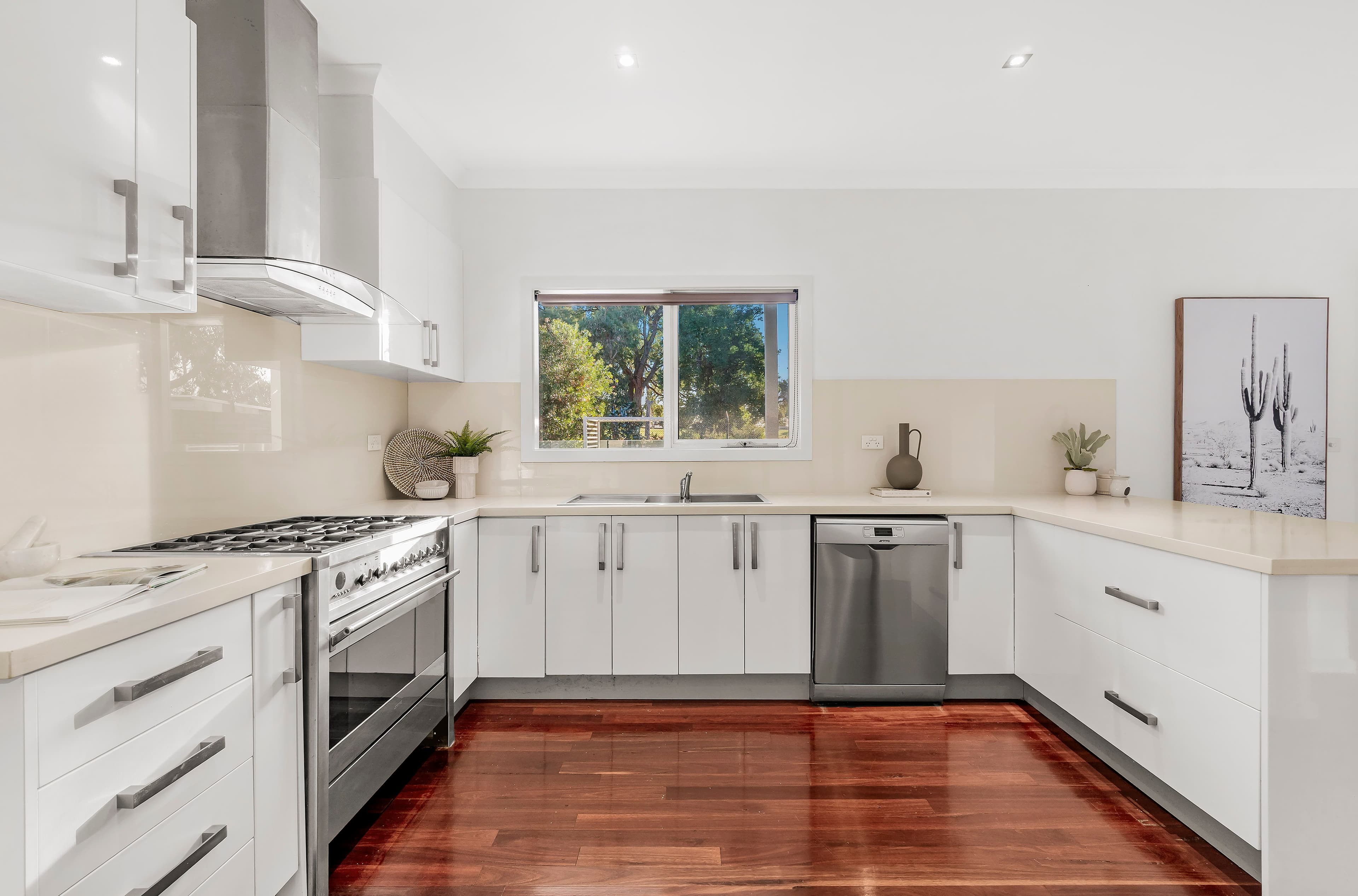 45 Victor Road, Bentleigh East VIC 3165, Bentleigh East - Thumbnail 2