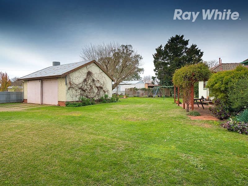 98 Balfour Street, CULCAIRN NSW 2660, Culcairn - Thumbnail 3
