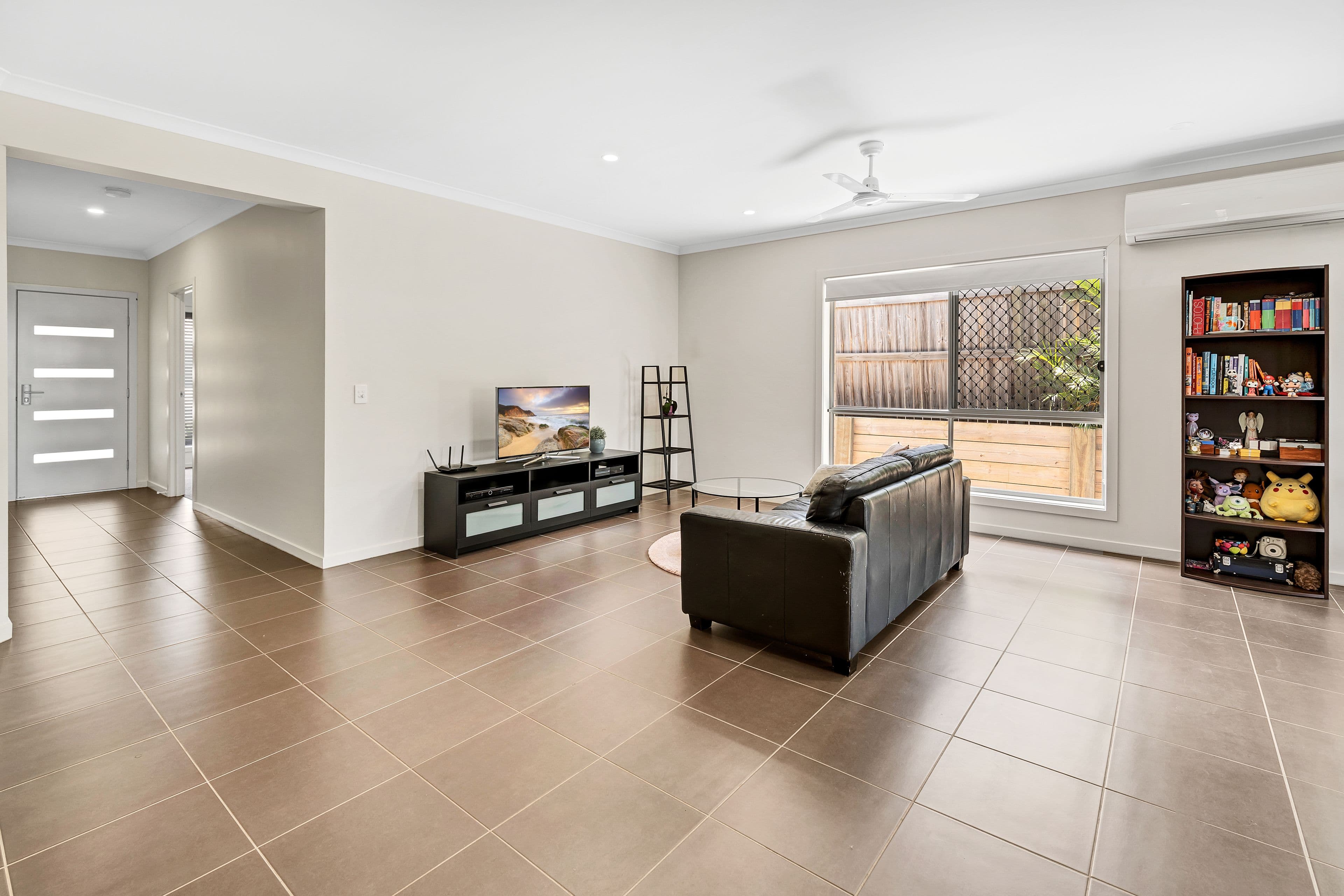 22 Waterhouse Drive, Willow Vale QLD 4209, Willow Vale - Thumbnail 4