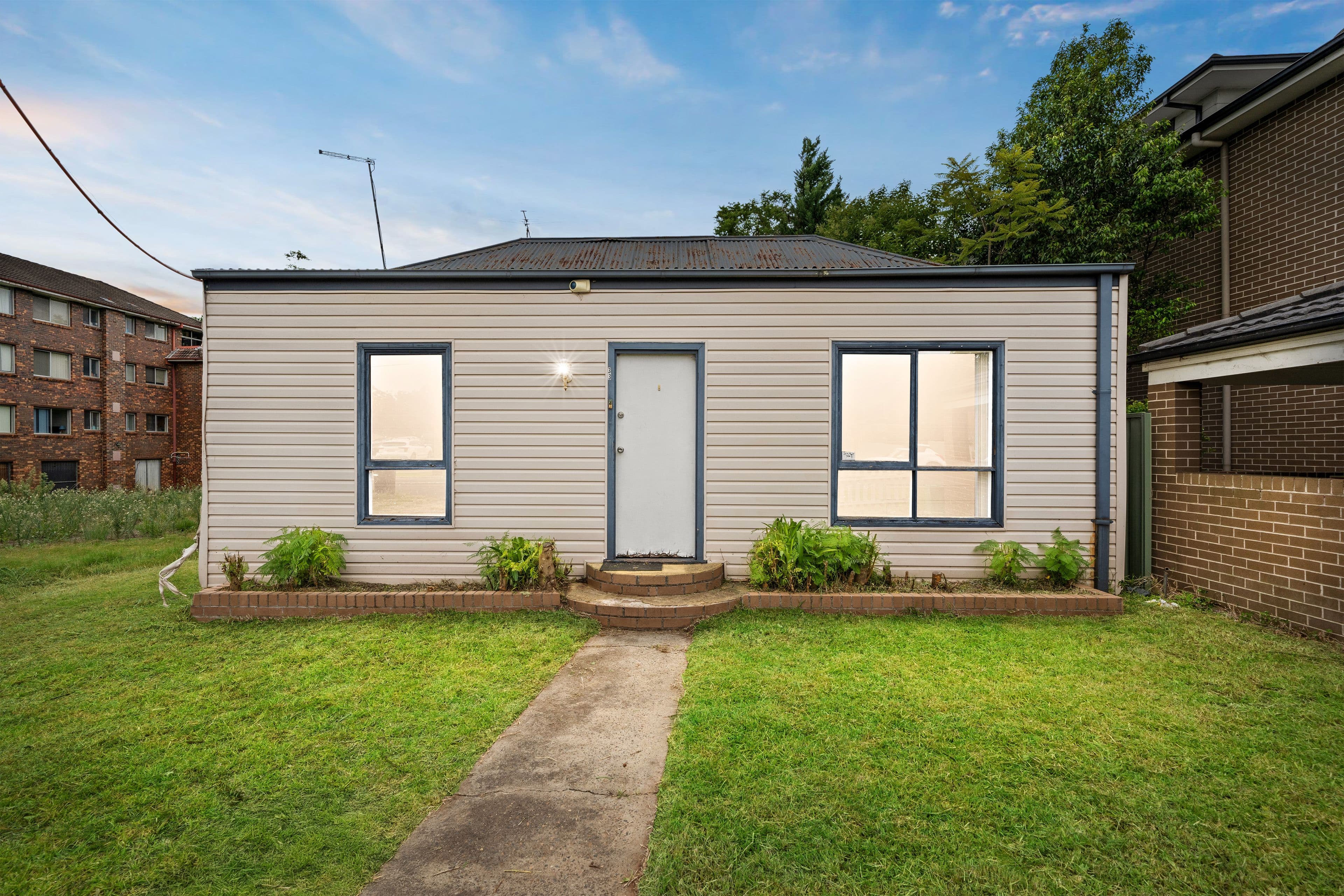 33 & 33a King Street, Penrith NSW 2750, Penrith - Thumbnail 2