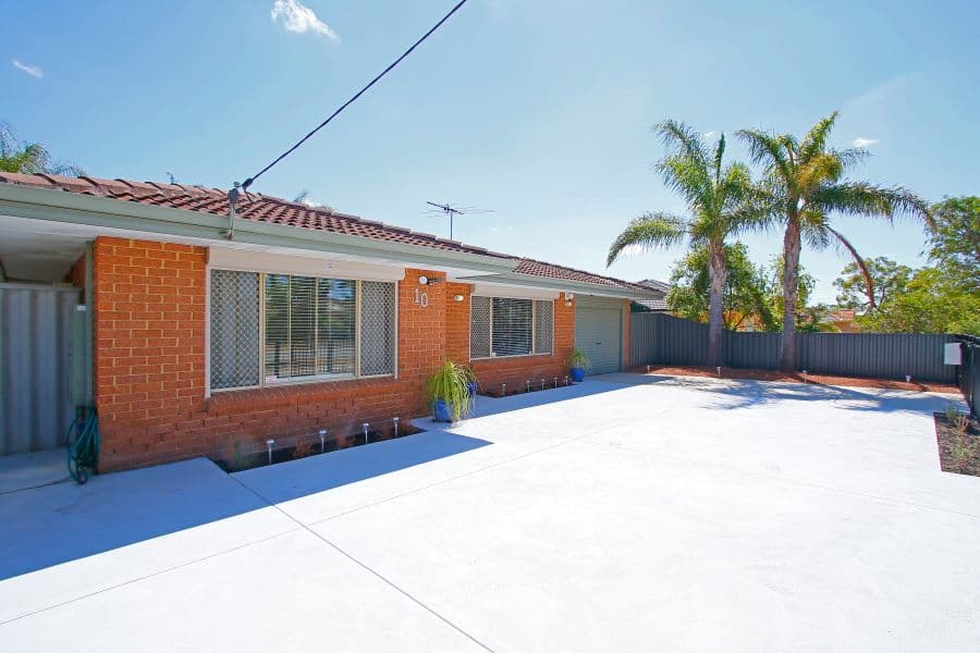 10 McKeon Street, Redcliffe WA 6104, Redcliffe - Thumbnail 2