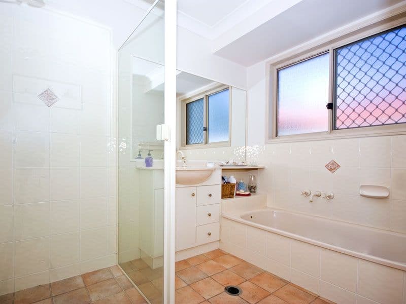 17 Bannister Place, FOREST LAKE QLD 4078, Forest Lake - Thumbnail 7