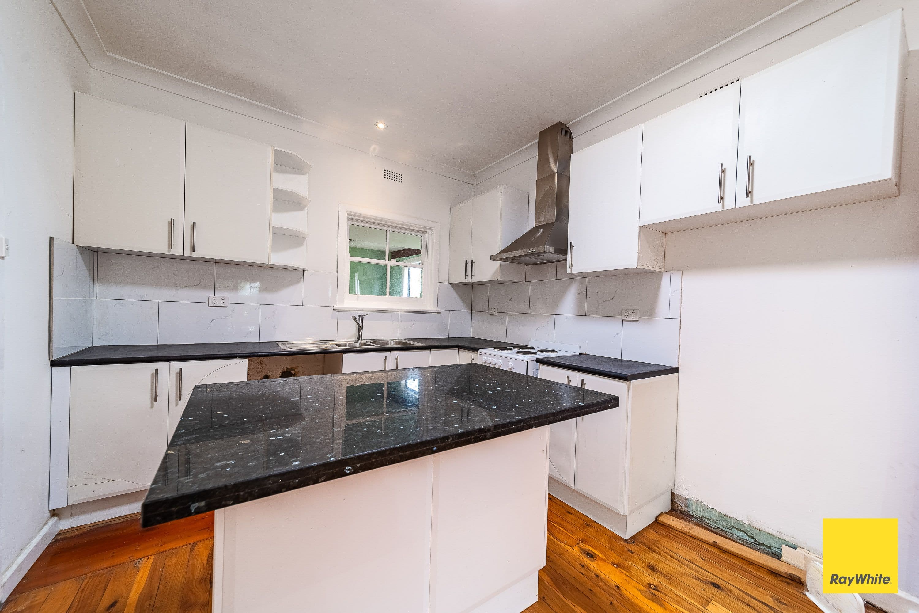 24 Churchill Avenue, Flora Hill VIC 3550, Flora Hill - Thumbnail 6