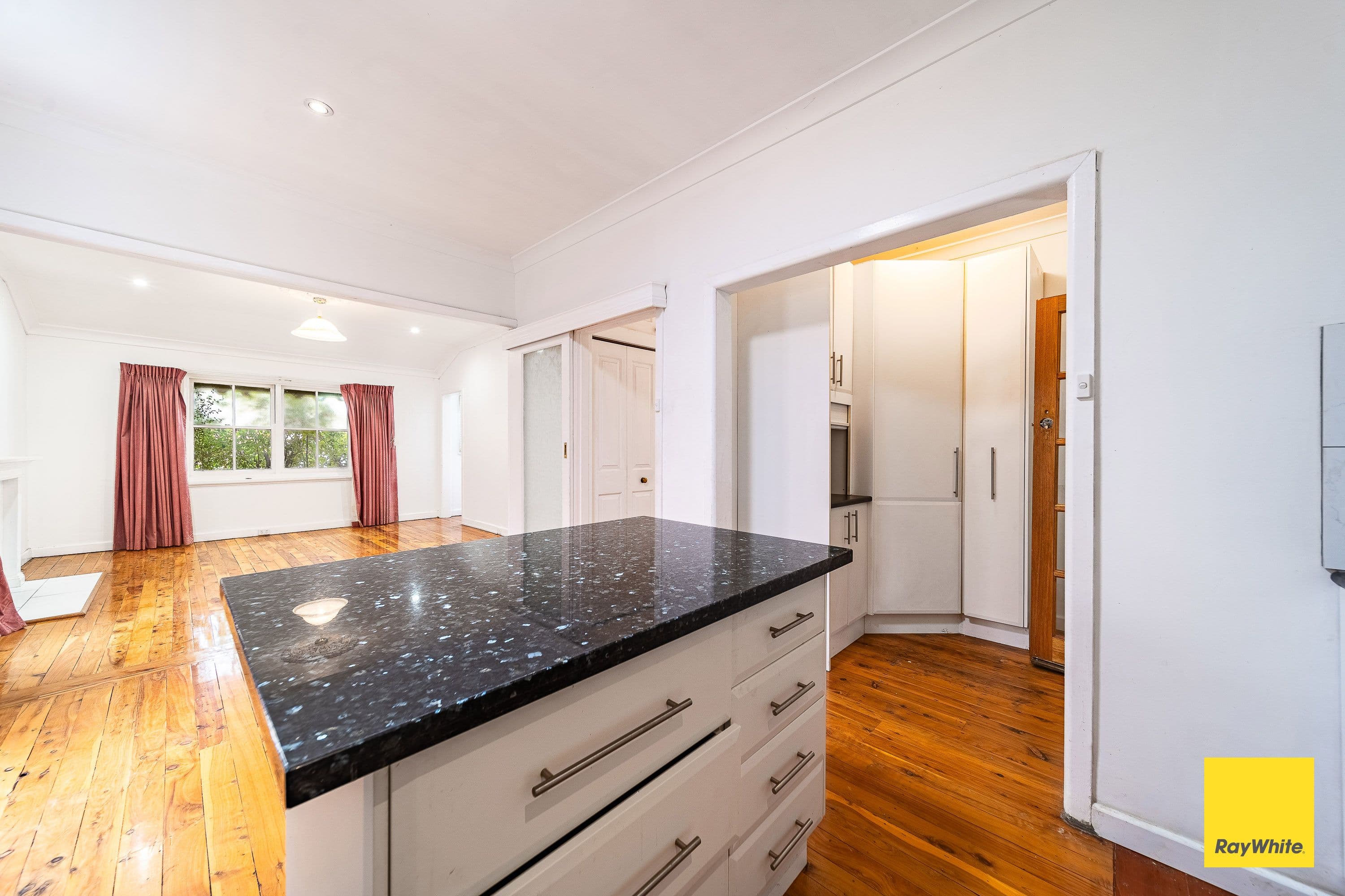 24 Churchill Avenue, Flora Hill VIC 3550, Flora Hill - Thumbnail 8