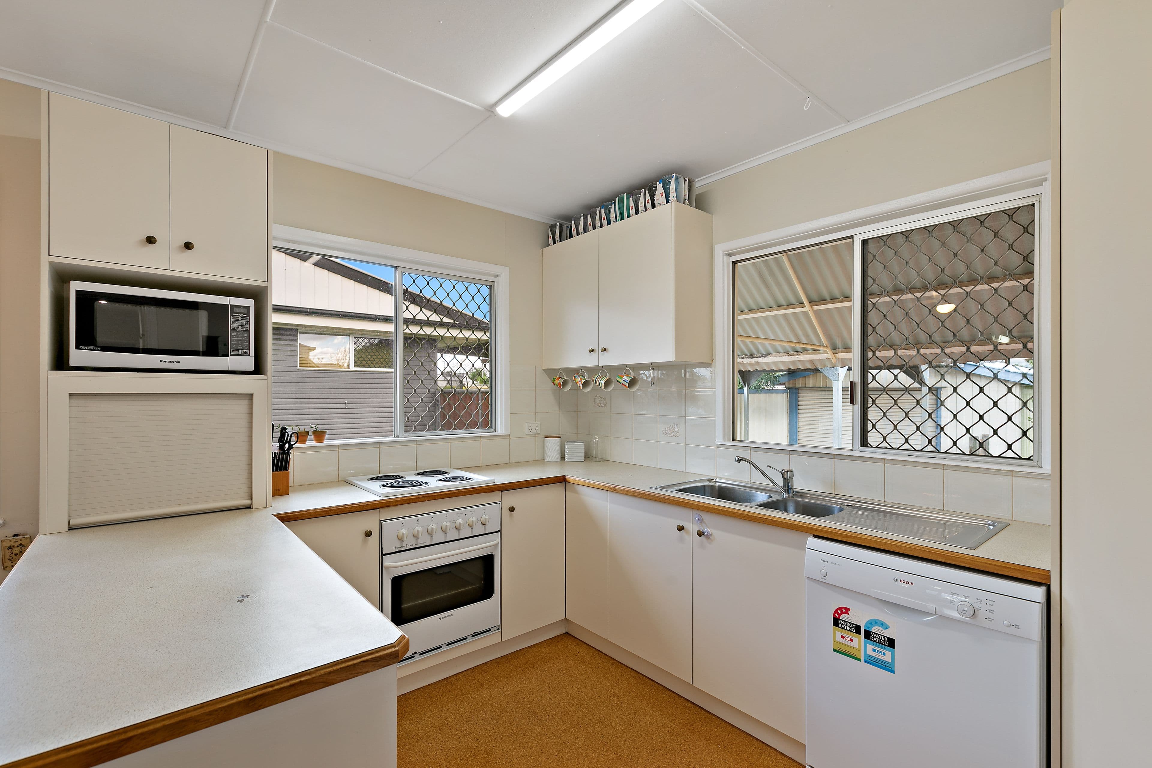 16 Fromalls Street, Harristown QLD 4350, Harristown - Thumbnail 8