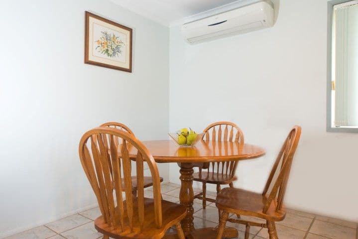 3 Eacham Court, CLINTON QLD 4680, Clinton - Thumbnail 4