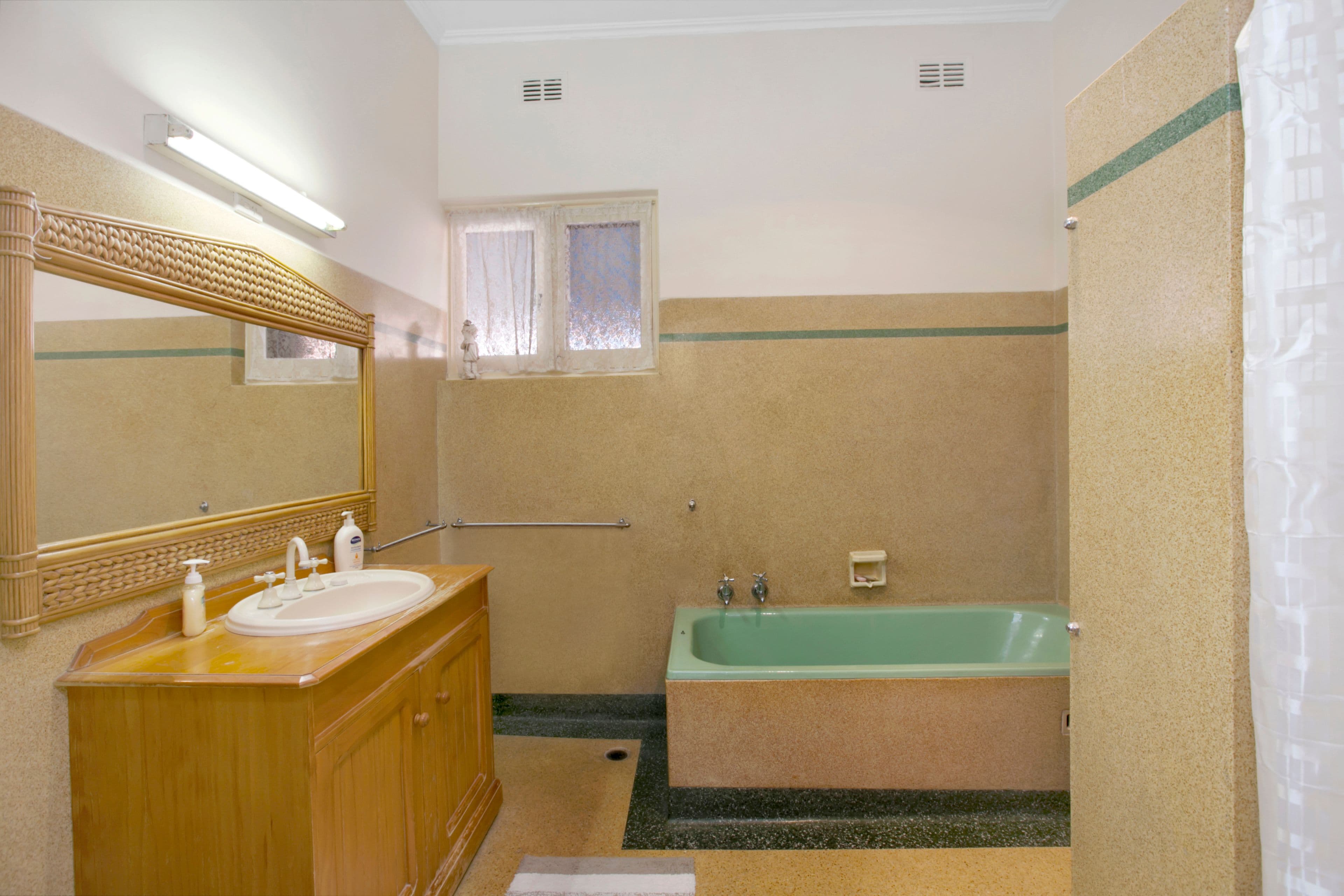 6 Naldera Street, Glandore SA 5037, Glandore - Thumbnail 8