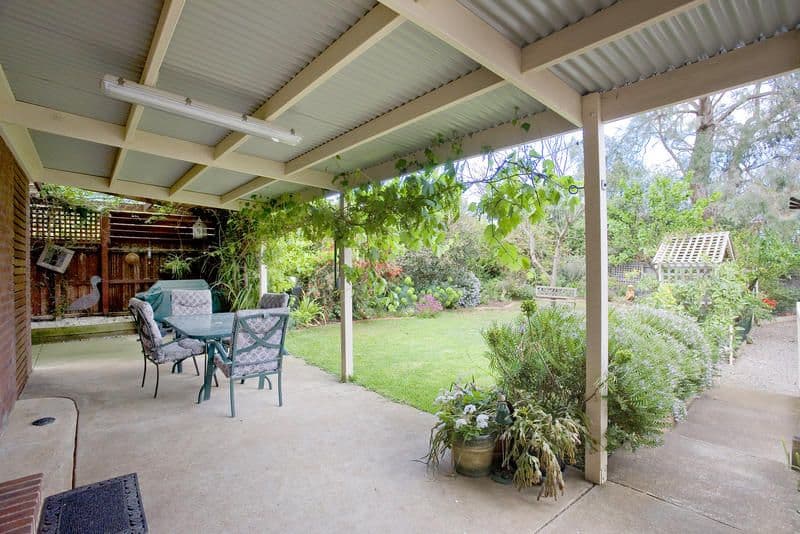 9 Banyan Court, WAURN PONDS VIC 3216, Waurn Ponds - Thumbnail 3