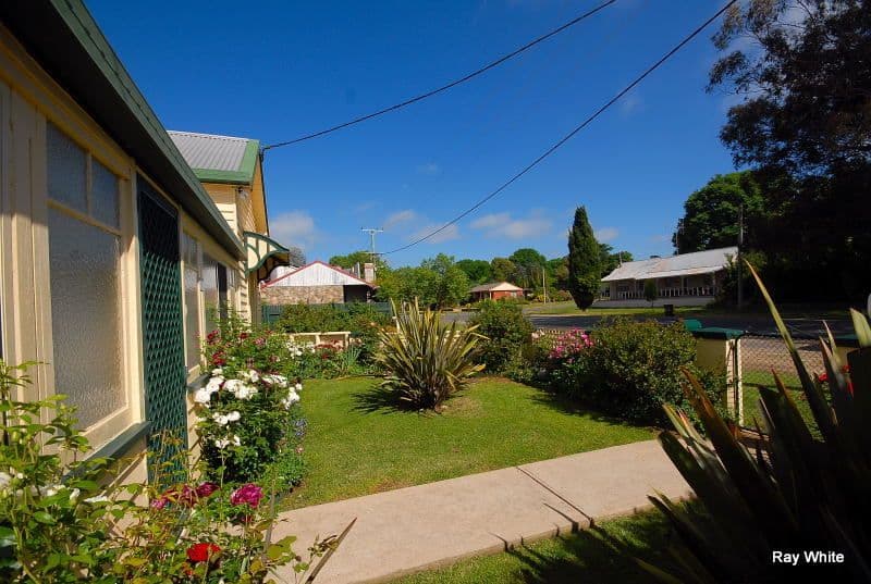 97 Duncan, BRAIDWOOD NSW 2622, Braidwood - Thumbnail 6