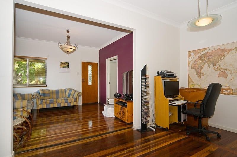 18 Gerlee Street, TENNYSON QLD 4105, Tennyson - Thumbnail 6