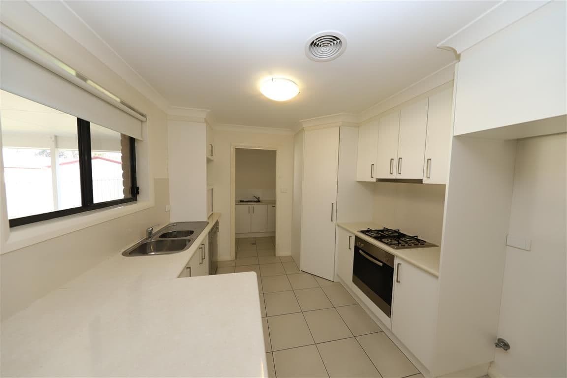 6 King Place, Tumut - Thumbnail 8