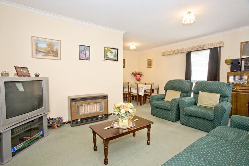 6 Ranger Court, WHITTINGTON VIC 3219, Whittington - Thumbnail 2