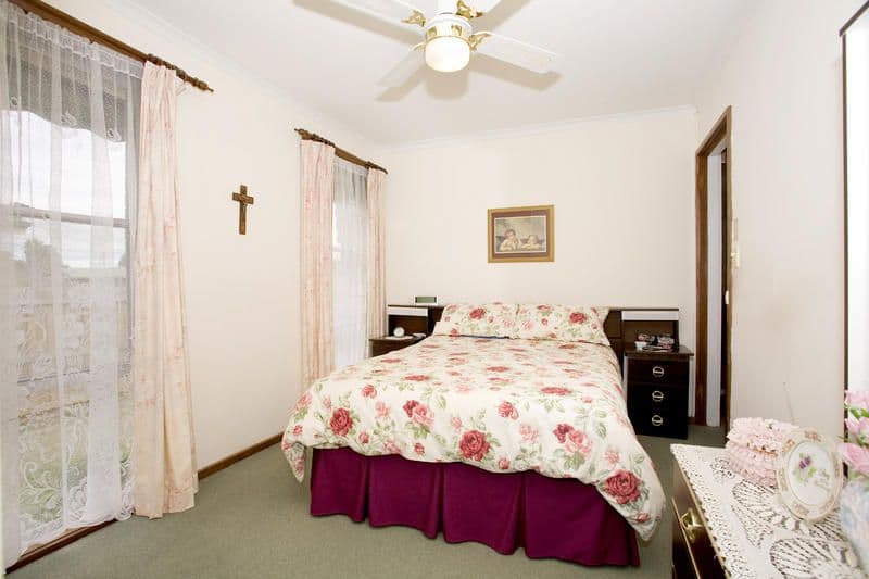 6 Ranger Court, WHITTINGTON VIC 3219, Whittington - Thumbnail 4