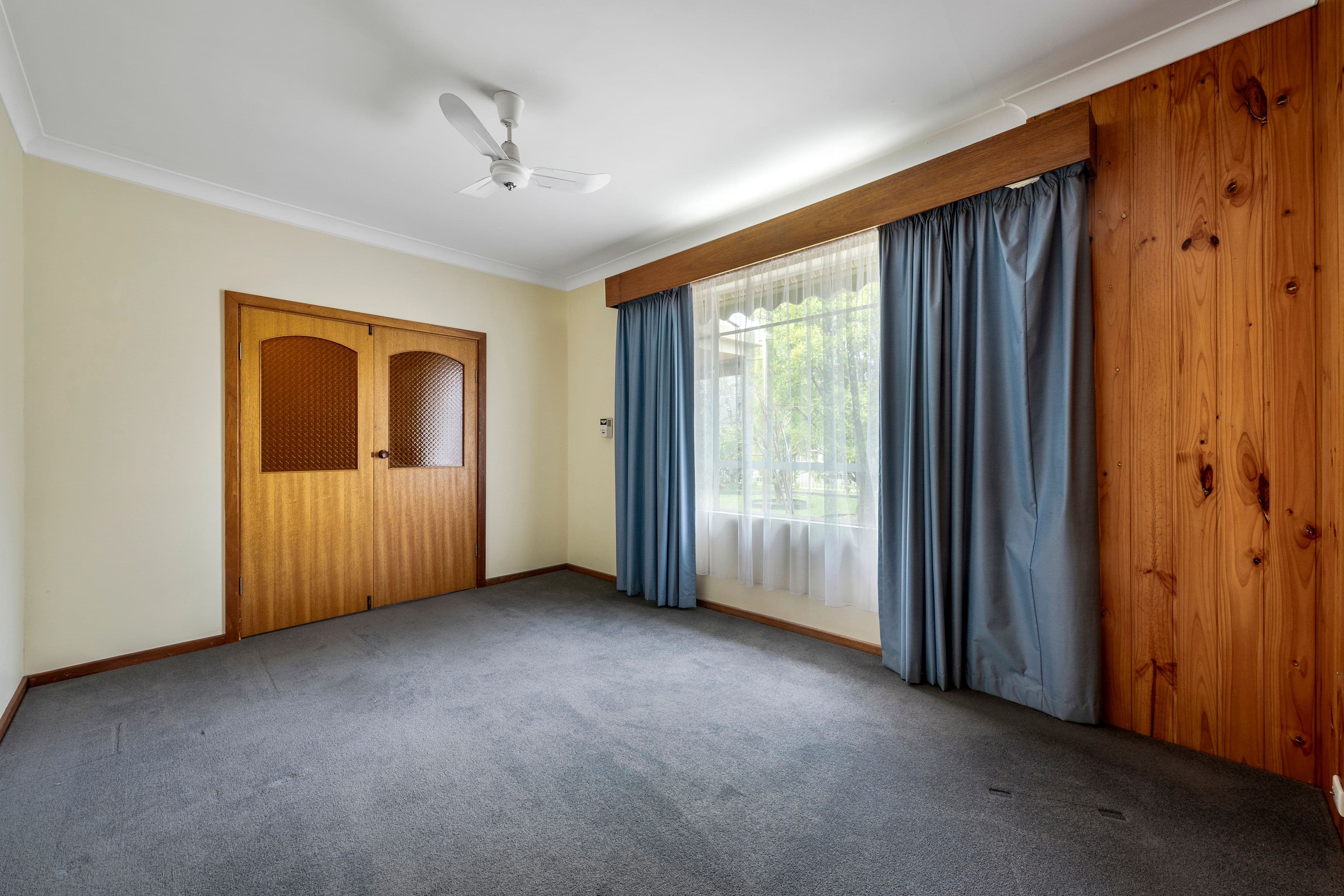 4 Peter Avenue, Campbelltown SA 5074, Campbelltown - Thumbnail 2