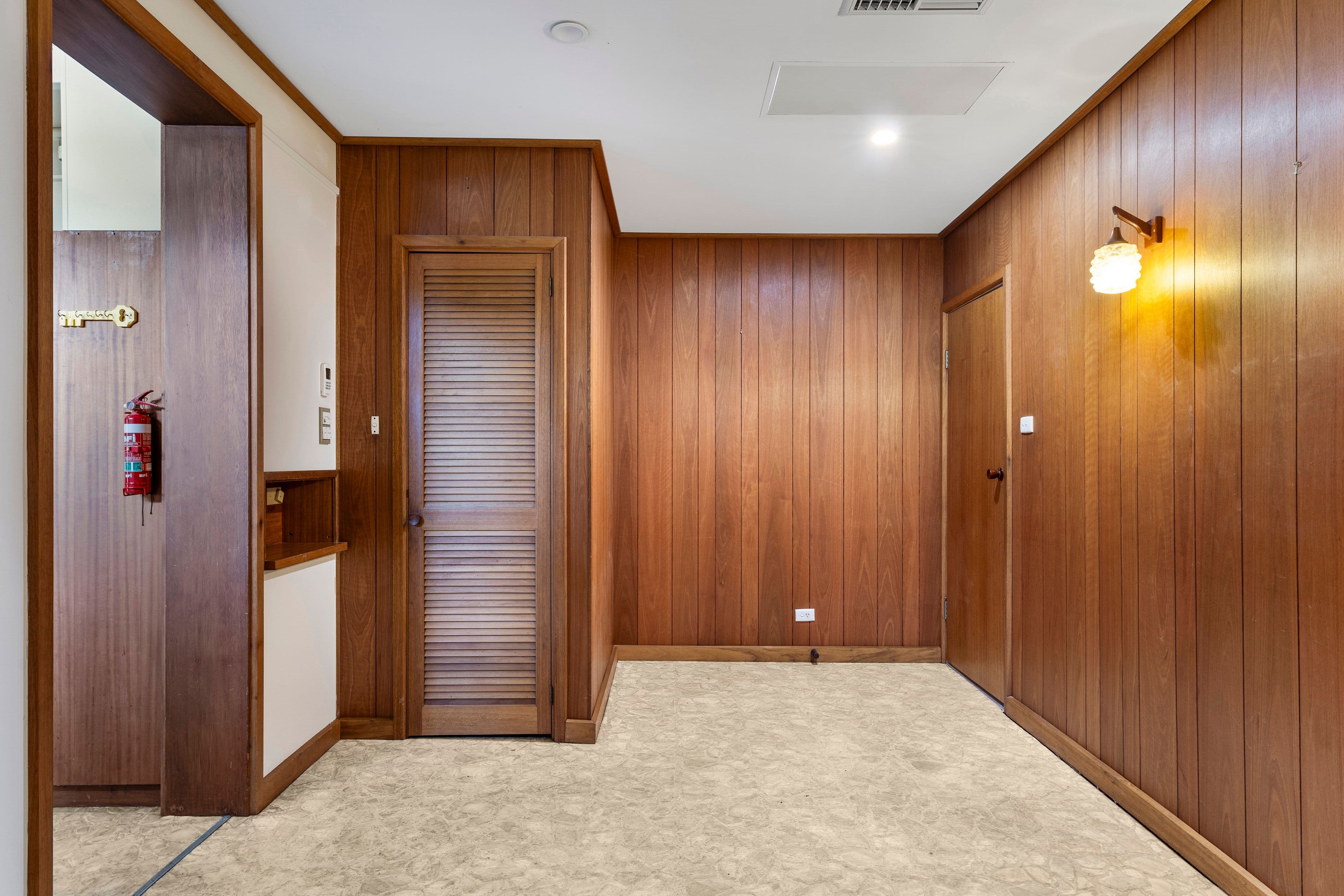 4 Peter Avenue, Campbelltown SA 5074, Campbelltown - Thumbnail 3