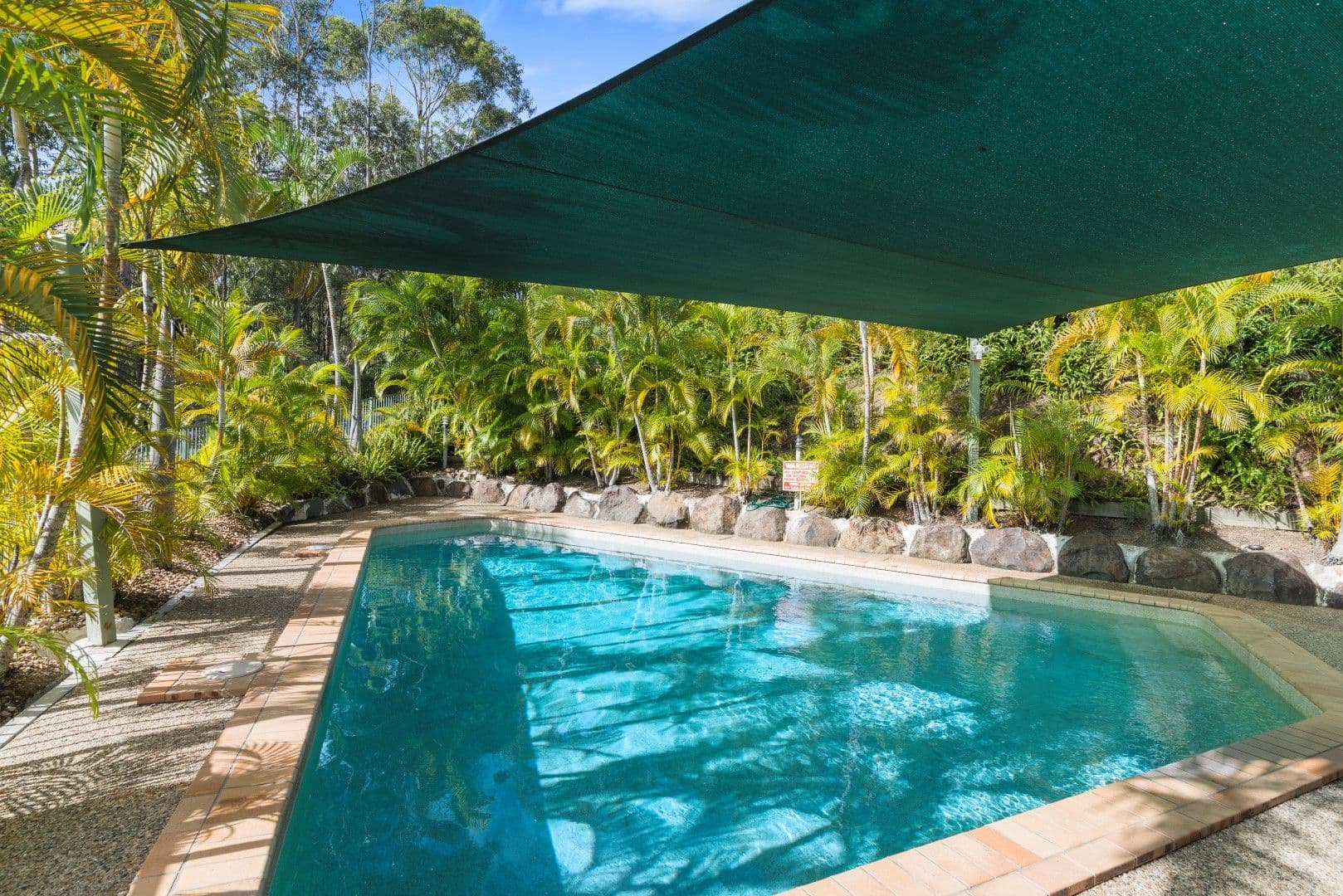 15 Simpsons Road, Elanora QLD 4221, Elanora - Thumbnail 3