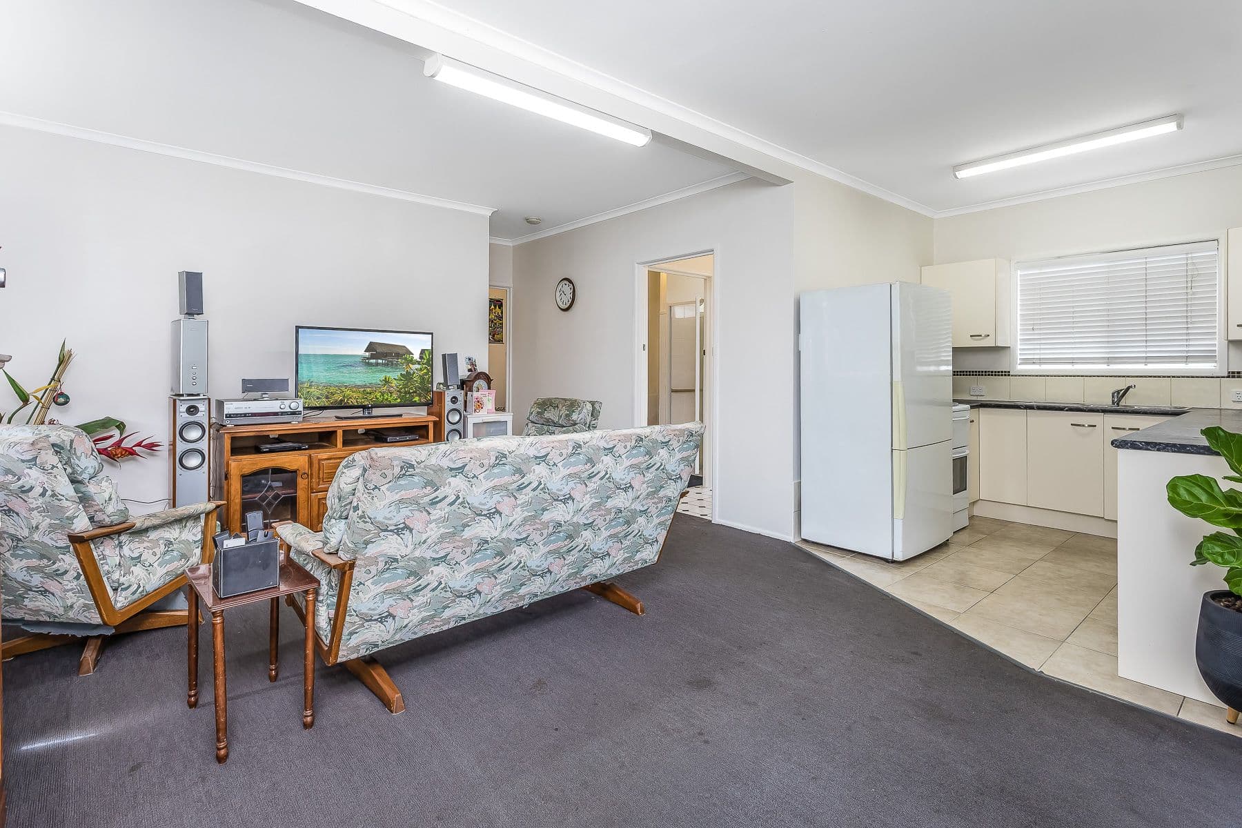 4 Longland Street, Redcliffe QLD 4020, Redcliffe - Thumbnail 3