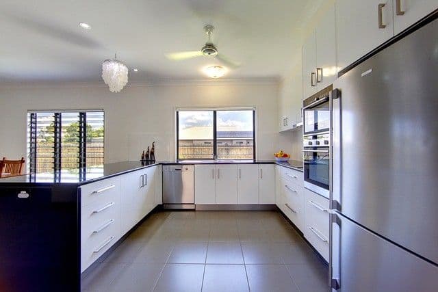 17 Beach Oak Drive, MOUNT LOW QLD 4818, Mount Low - Thumbnail 6