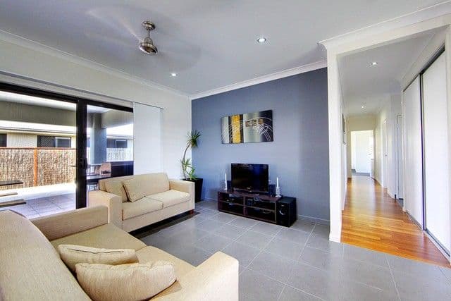 17 Beach Oak Drive, MOUNT LOW QLD 4818, Mount Low - Thumbnail 7