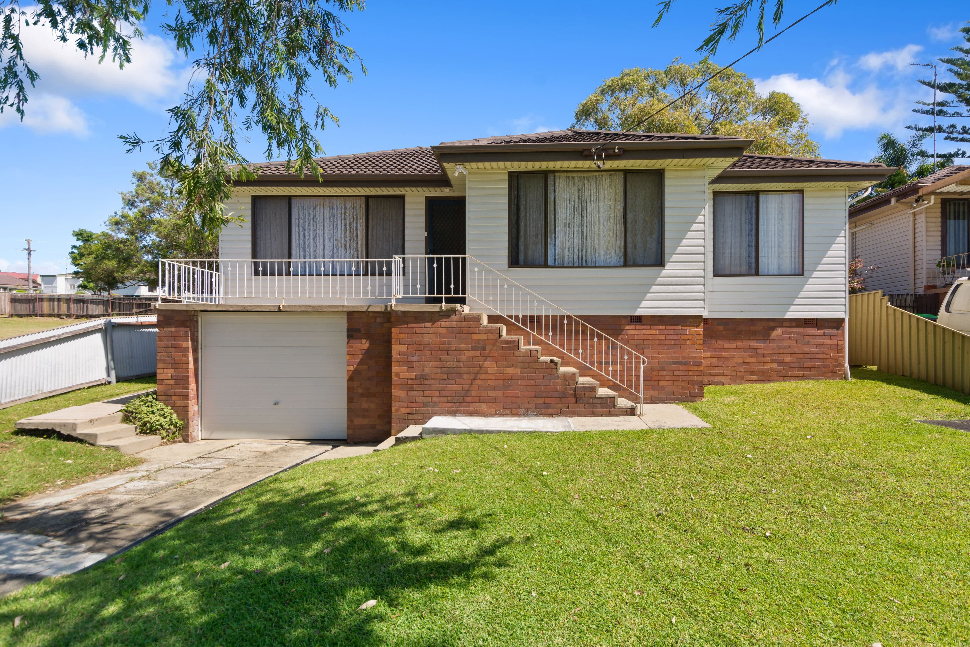 10 Tallawong Crescent, Dapto NSW 2530, Dapto - Image 1