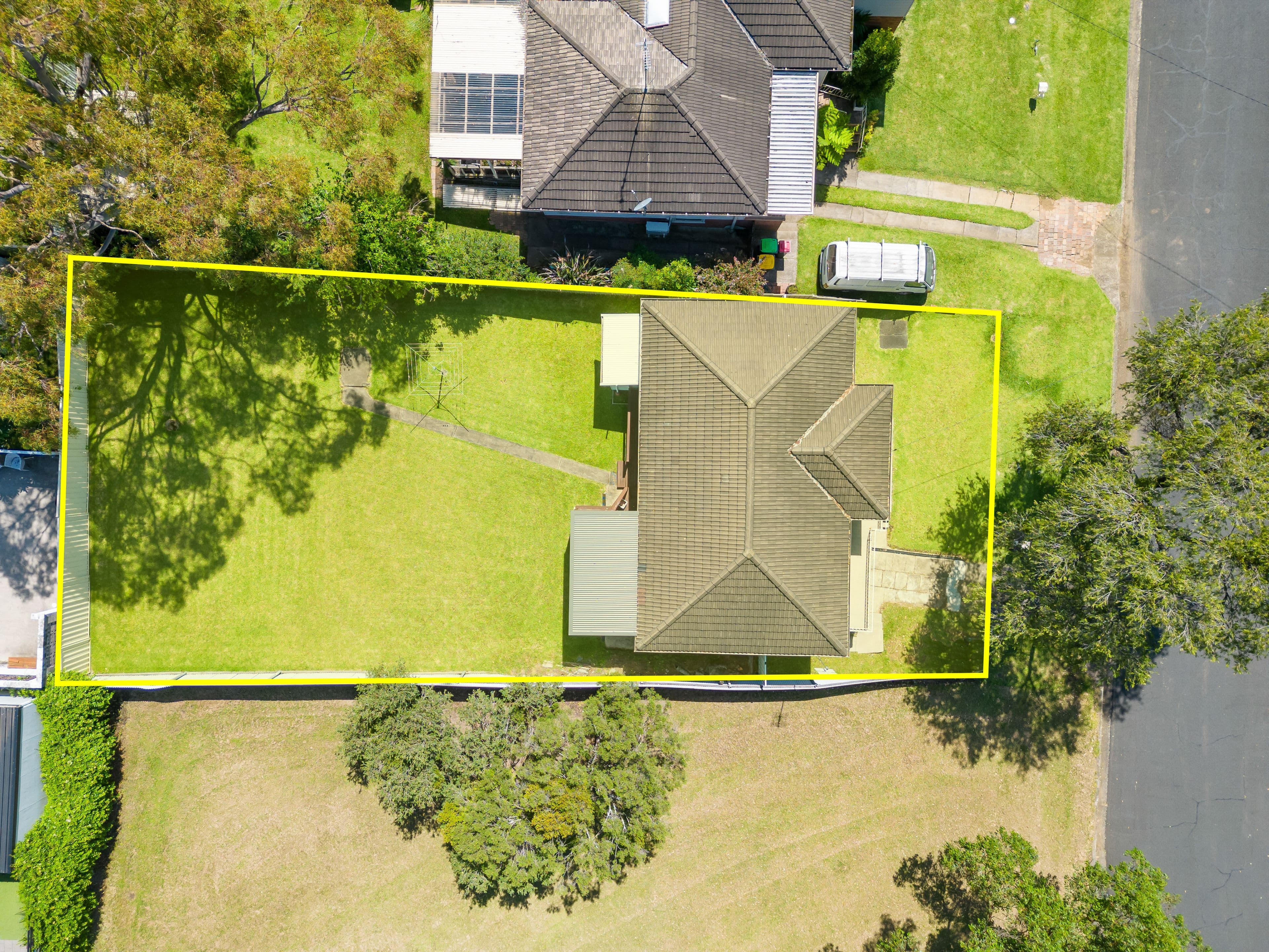 10 Tallawong Crescent, Dapto NSW 2530, Dapto - Thumbnail 2