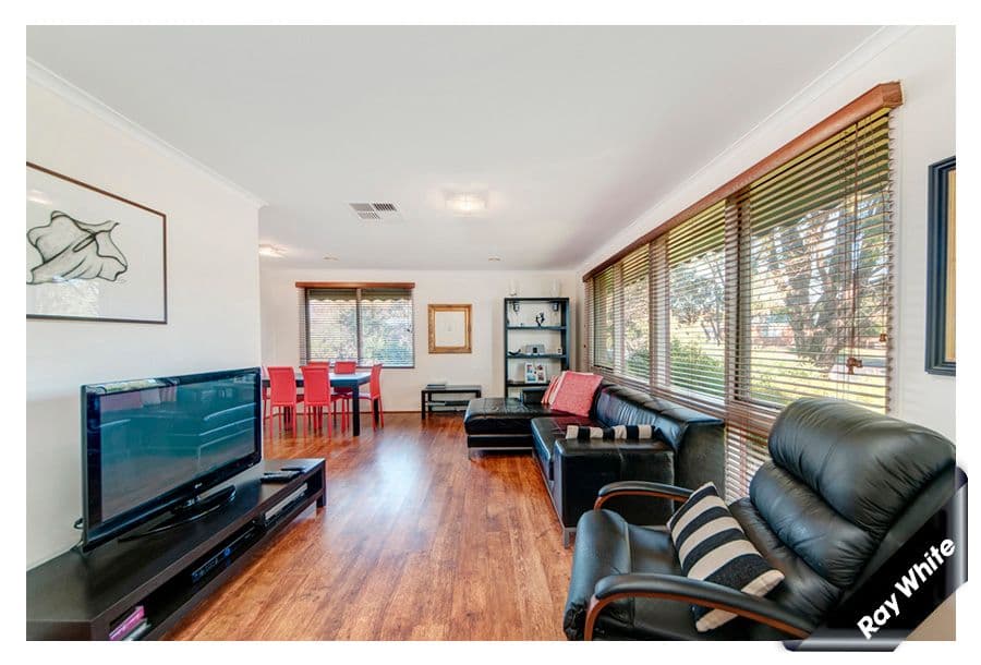 20 Diamantina Crescent, KALEEN ACT 2617, Kaleen - Thumbnail 3