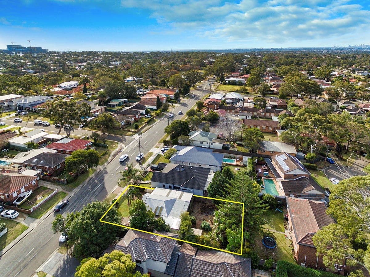 174 Gymea Bay Road, Gymea Bay - Image 1