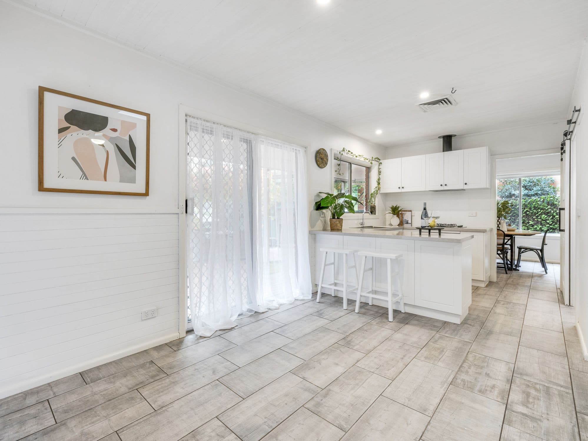 900 Clinton Avenue, West Albury NSW 2640, West Albury - Thumbnail 7