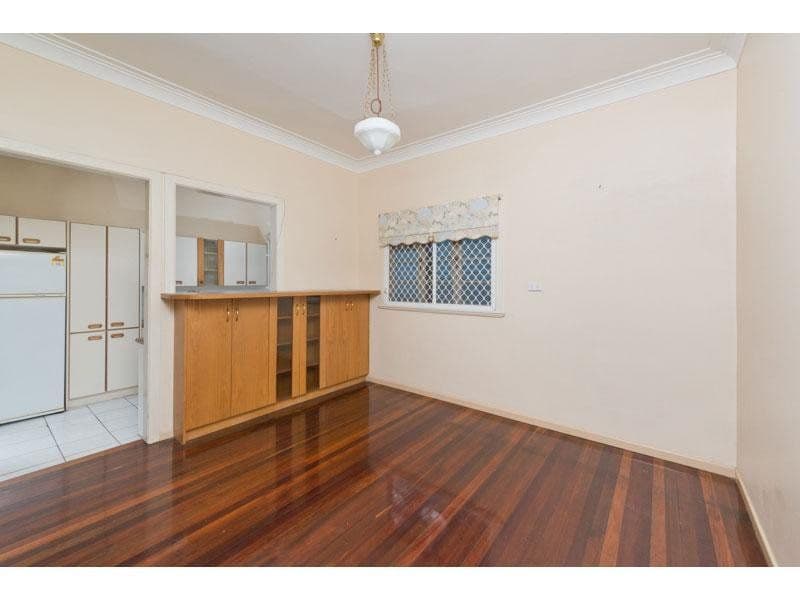 9 Disraeli Street, INDOOROOPILLY QLD 4068, Indooroopilly - Thumbnail 4