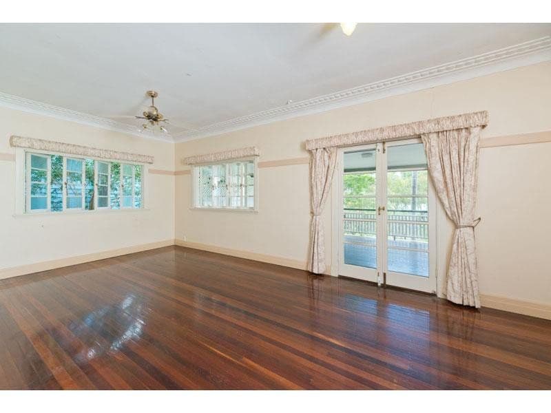 9 Disraeli Street, INDOOROOPILLY QLD 4068, Indooroopilly - Thumbnail 6
