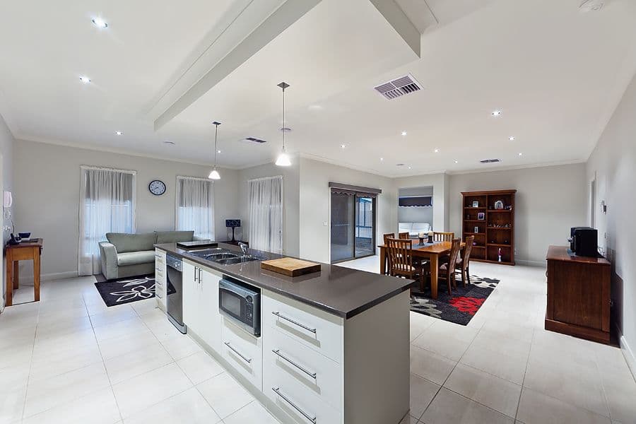 57 Gallery Avenue, MELTON WEST VIC 3337, Melton West - Thumbnail 5