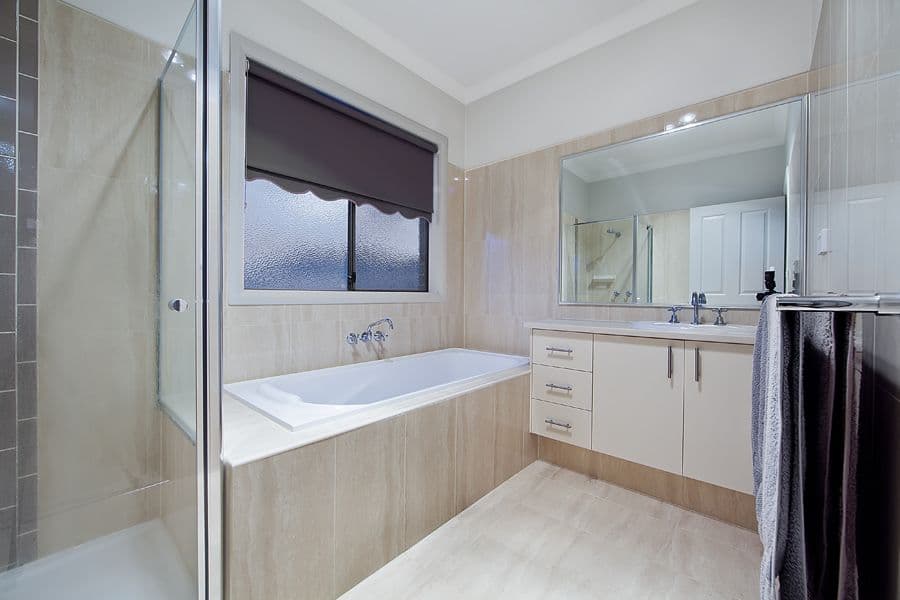 57 Gallery Avenue, MELTON WEST VIC 3337, Melton West - Thumbnail 7