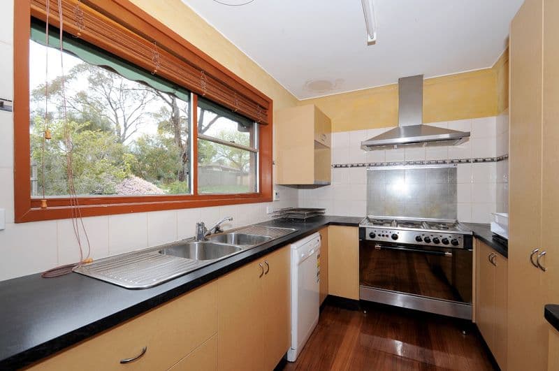 8 Orlanda Court, MORNINGTON VIC 3931, Mornington - Thumbnail 4