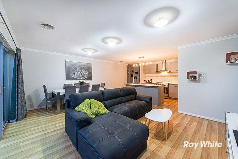 15 Red Poll Road, Cranbourne West VIC 3977, Cranbourne West - Thumbnail 5