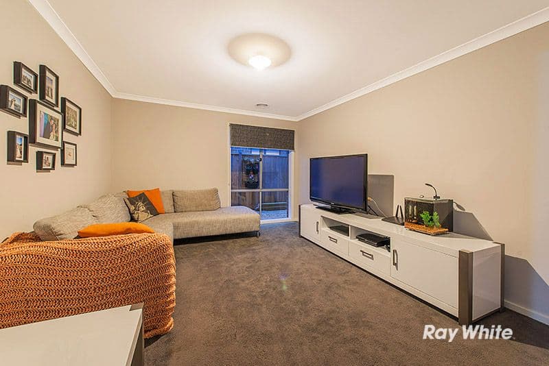15 Red Poll Road, Cranbourne West VIC 3977, Cranbourne West - Thumbnail 6