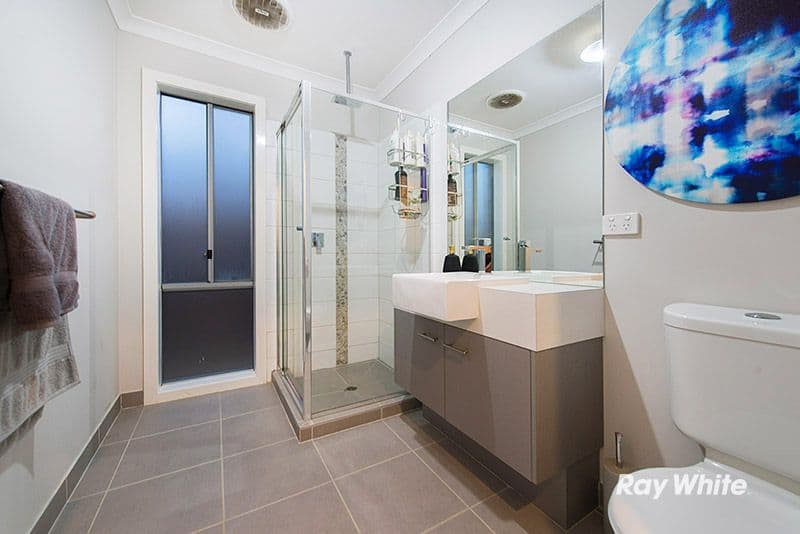 15 Red Poll Road, Cranbourne West VIC 3977, Cranbourne West - Thumbnail 8